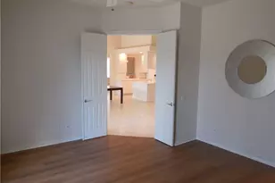 3914 Upolo Ln, Naples, FL 34119 - Photo 14