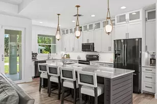 4641 1st Ave SW, Naples, FL 34119 - Photo 8