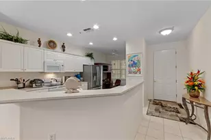 4853 Hampshire Ct, Naples, FL 34112 - Photo 8