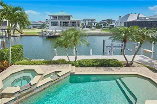 319 Lagoon Ave, Naples, FL 34108 - Photo 8