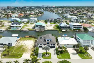 319 Lagoon Ave, Naples, FL 34108 - Photo 42