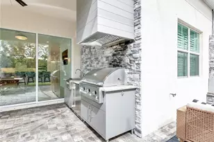 9052 St Lucia Dr, Naples, FL 34114 - Photo 26