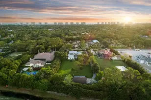 664 Hickory Rd, Naples, FL 34108 - Photo 40