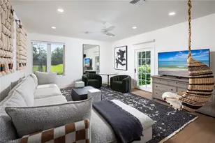 664 Hickory Rd, Naples, FL 34108 - Photo 24