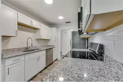 142 Bennington Dr #8, Naples, FL 34104 - Photo 8