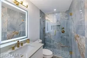 2100 Gulf Shore Blvd N, Naples, FL 34102 - Photo 6
