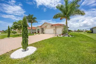 18699 Ensenada Dr, Naples, FL 34114 - Photo 26