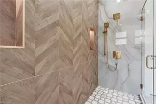 498 Wilson Blvd S, Naples, FL 34117 - Photo 20