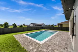 409 NW 25th Pl, Cape Coral, FL 33993 - Photo 38