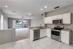 1088 Oxford Ln, Naples, FL 34105 - Photo 6