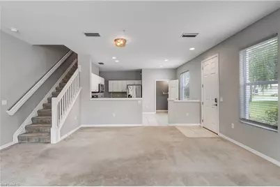 1088 Oxford Ln #48, Naples, FL 34105 - Photo 4