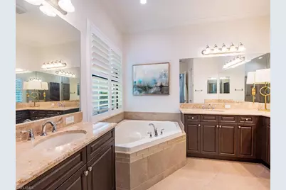 13834 Callisto Ave, Naples, FL 34109 - Photo 10