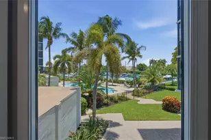 2170 Gulf Shore Blvd N, Naples, FL 34102 - Photo 16