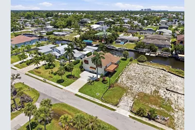 4837 Tarpon Ave, Bonita Springs, FL 34134 - Photo 44