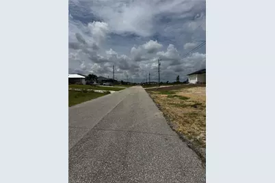 2624 NW 9th Ave, Cape Coral, FL 33993 - Photo 4
