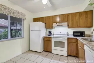 1025 Foxfire Ln, Naples, FL 34104 - Photo 2