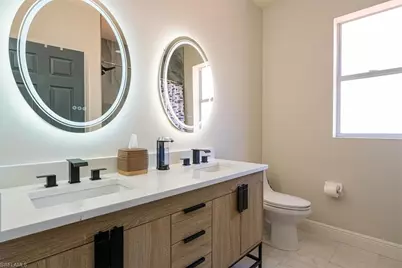 7703 Martino Cir, Naples, FL 34112 - Photo 30