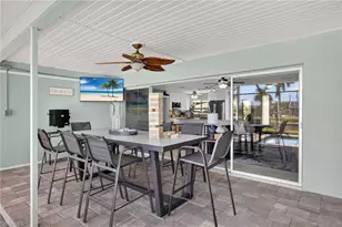 1421 Windsor Ct, Cape Coral, FL 33904 - Photo 16