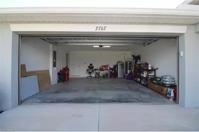 2702 NE 5th Ave, Cape Coral, FL 33909 - Photo 32
