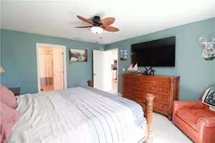 2702 NE 5th Ave, Cape Coral, FL 33909 - Photo 14