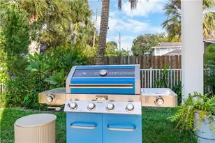 719 Park Ave, Naples, FL 34110 - Photo 34