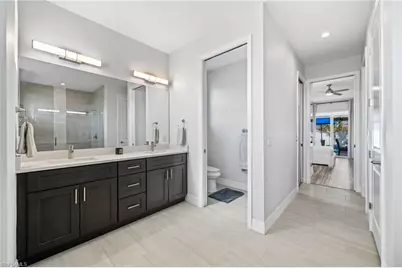 1017 NW 15th Ter, Cape Coral, FL 33993 - Photo 18