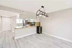 2340 Naples Trace Cir, Naples, FL 34109 - Photo 10