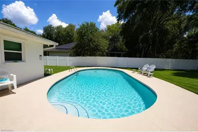 655 SW Pointview Rd, Keystone Heights, FL 32656 - Photo 38