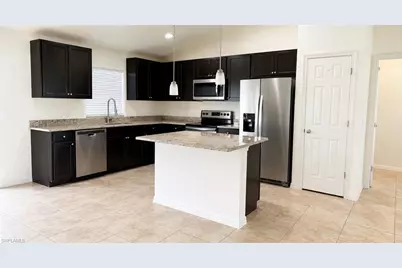 2208 NW 42nd Pl, Cape Coral, FL 33993 - Photo 4