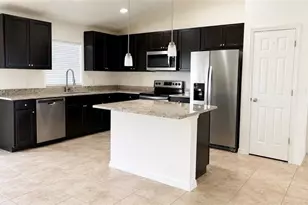 2208 NW 42nd Pl, Cape Coral, FL 33993 - Photo 4