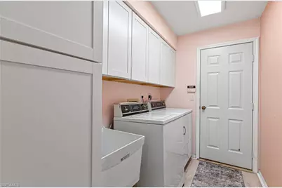 559 Henley Dr, Naples, FL 34104 - Photo 32
