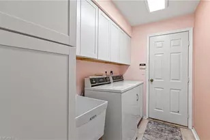 559 Henley Dr, Naples, FL 34104 - Photo 32