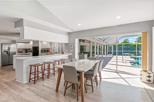559 Henley Dr, Naples, FL 34104 - Photo 20