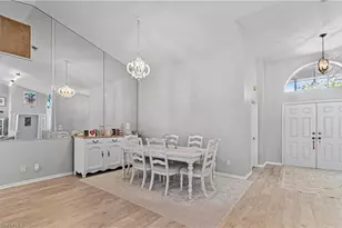 559 Henley Dr, Naples, FL 34104 - Photo 10