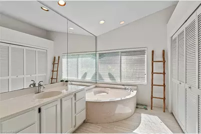 559 Henley Dr, Naples, FL 34104 - Photo 24
