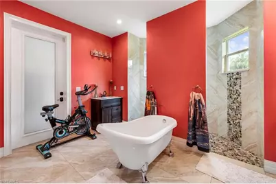 556 6th St SE, Naples, FL 34117 - Photo 26