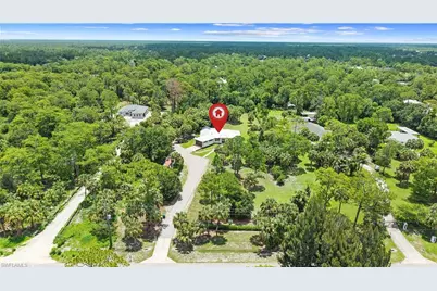 556 6th St SE, Naples, FL 34117 - Photo 44