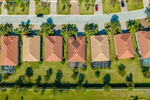 3337 Apple Blossom Dr, Alva, FL 33920 - Photo 2