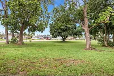8624 Eleuthera Ct, Fort Myers, FL 33907 - Photo 24