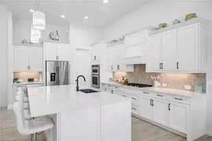 14338 Laguna Spgs Ln, Naples, FL 34114 - Photo 12