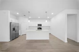 14279 Winding Cedar Wy, Fort Myers, FL 33913 - Photo 8