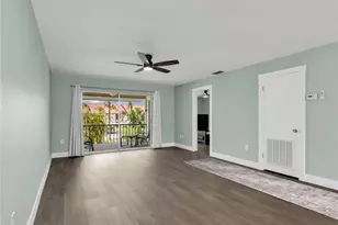 300 Valley Stream Dr, Naples, FL 34113 - Photo 16