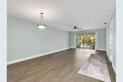 300 Valley Stream Dr #8A, Naples, FL 34113 - Photo 6