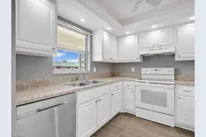 300 Valley Stream Dr #8A, Naples, FL 34113 - Photo 18