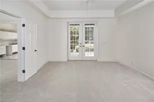 2405 Hidden Lake Dr, Naples, FL 34112 - Photo 8