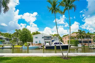 1686 Blue Point Ave, Naples, FL 34102 - Photo 14