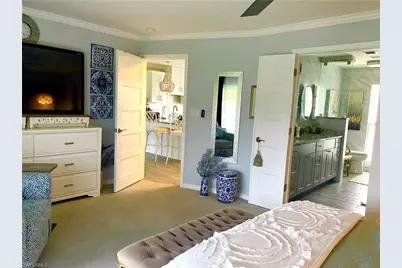 306 Palm Dr #2, Naples, FL 34112 - Photo 8