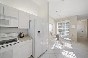 3320 W Crown Pointe Blvd, Naples, FL 34112 - Photo 14
