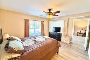 509 Roma Ct, Naples, FL 34110 - Photo 12