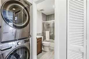 801 W Elkcam Cir, Marco Island, FL 34145 - Photo 18